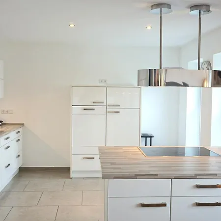 Sonnenhaus Holiday home Tating
